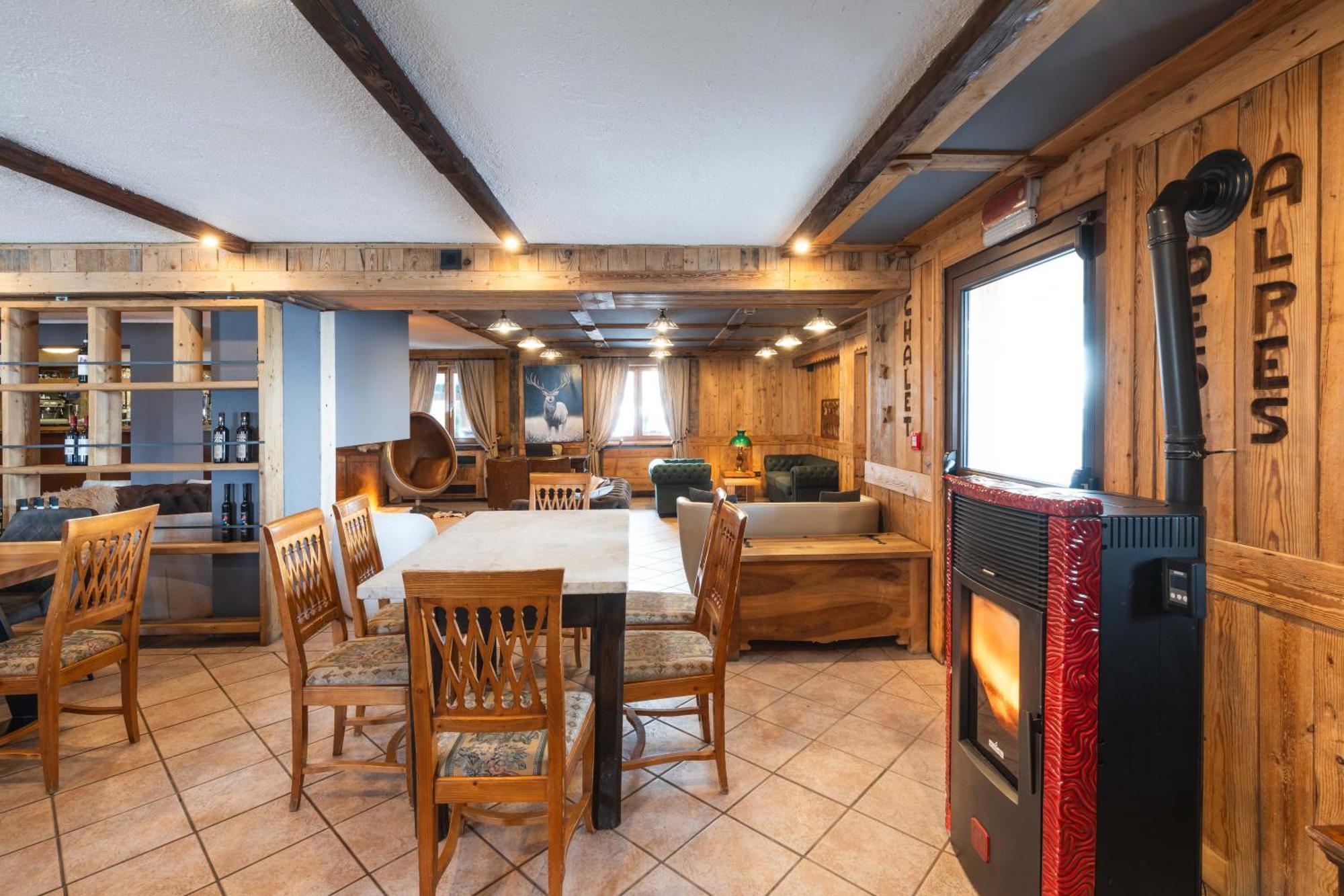 Chalet Des Alpes Gressan Extérieur photo