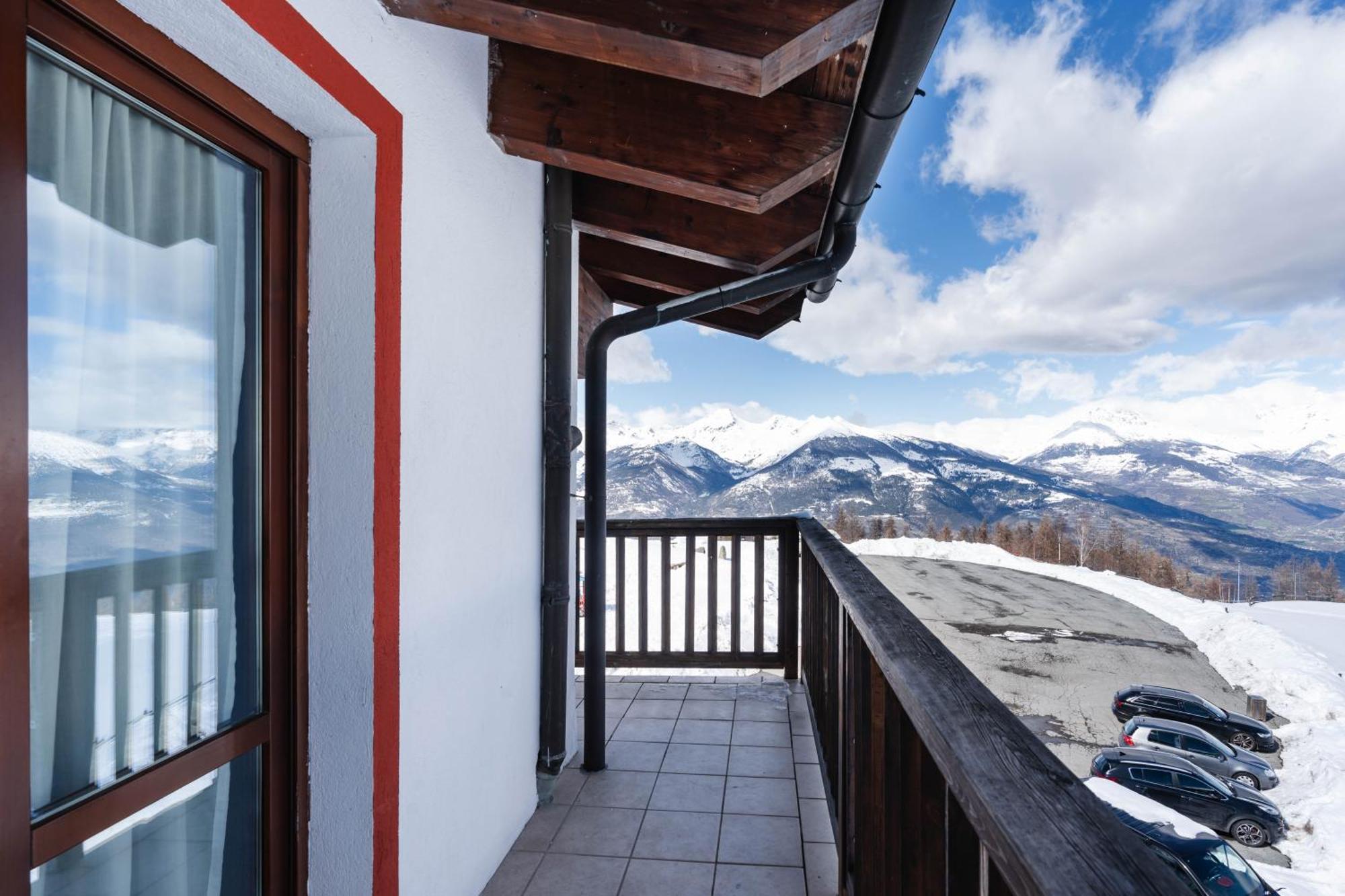 Chalet Des Alpes Gressan Extérieur photo
