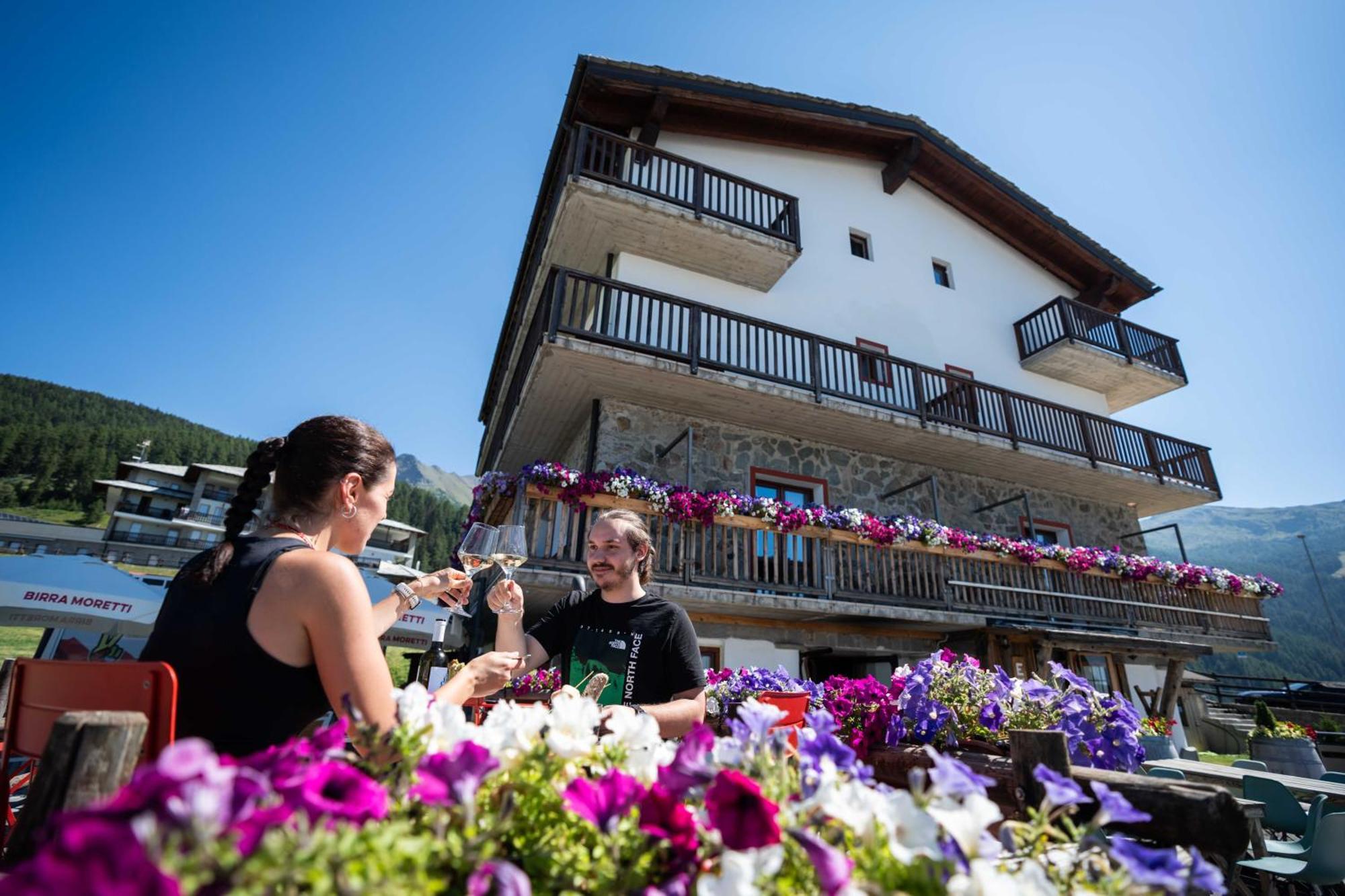 Chalet Des Alpes Gressan Extérieur photo