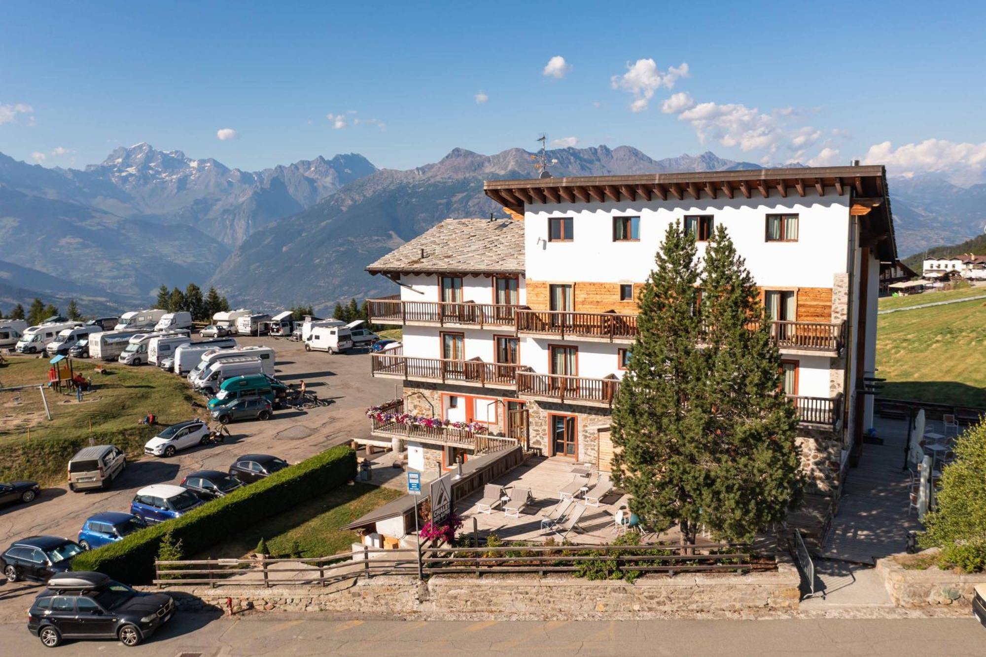 Chalet Des Alpes Gressan Extérieur photo